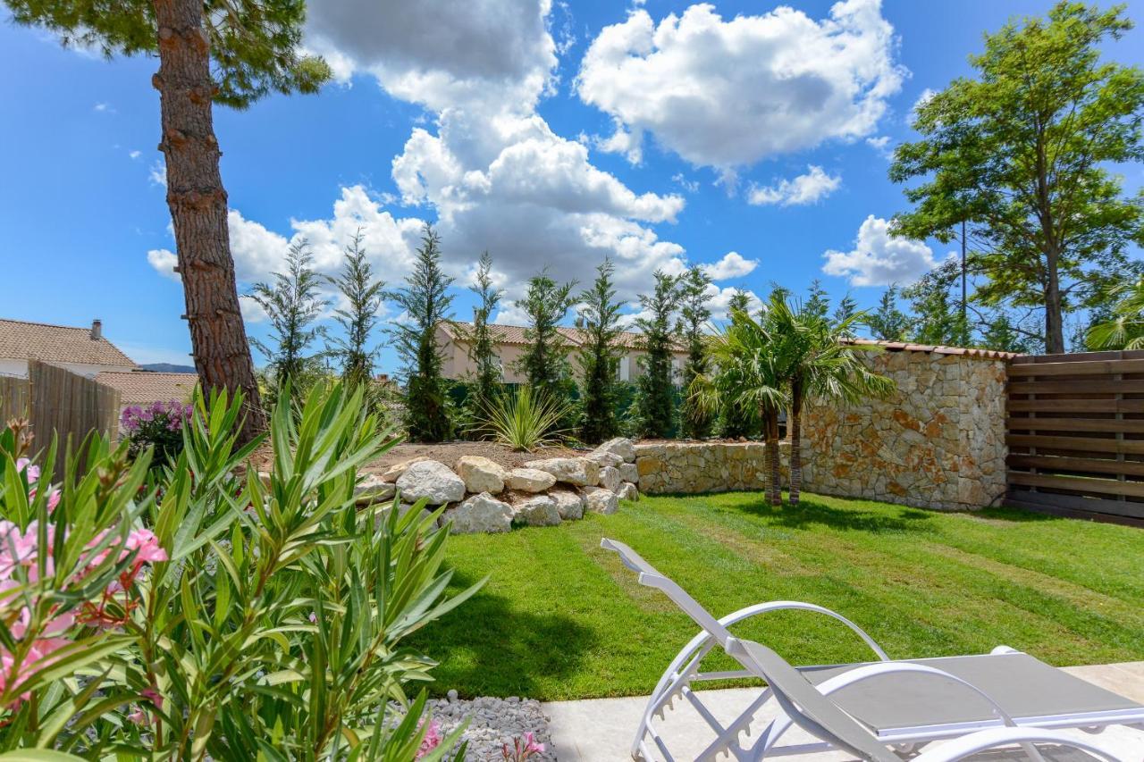 Villa T2 Independante Piscine Privee Jardin Bouc-Bel-Air Luaran gambar